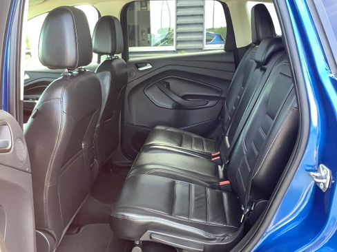 Used 2017 Ford Escape Titanium AWD/4WD image 12