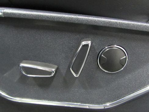 Used 2023 Ford F150 Platinum w/ Equipment Group 701A High AWD/4WD image 22