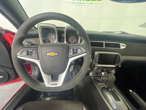 Used 2013 Chevrolet Camaro ZL1 image 17
