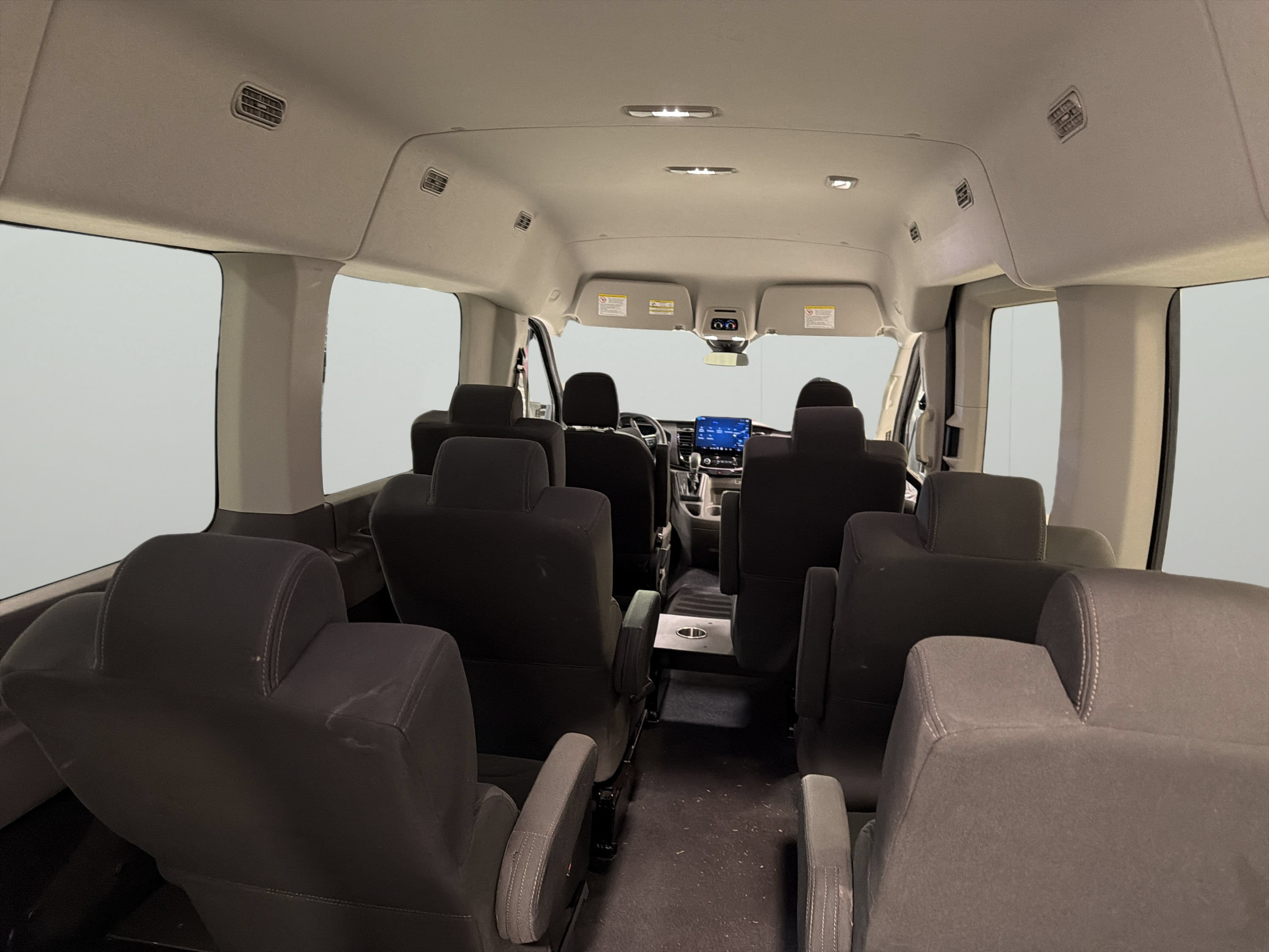Used 2024 Ford Transit 350 XLT RWD image 7