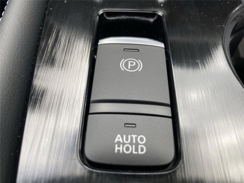 New 2026 Nissan Rogue Platinum w/ Tech Package image 14