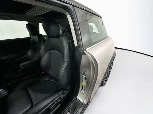 Used 2023 MINI Cooper S image 12