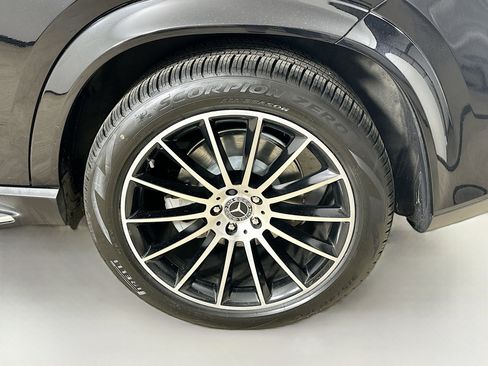 Certified 2022 Mercedes-Benz GLE 580 4MATIC image 39