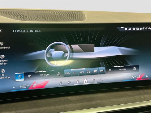 New 2026 BMW X5 xDrive50e AWD/4WD image 32