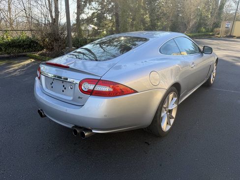 Used 2011 Jaguar XKR R image 5