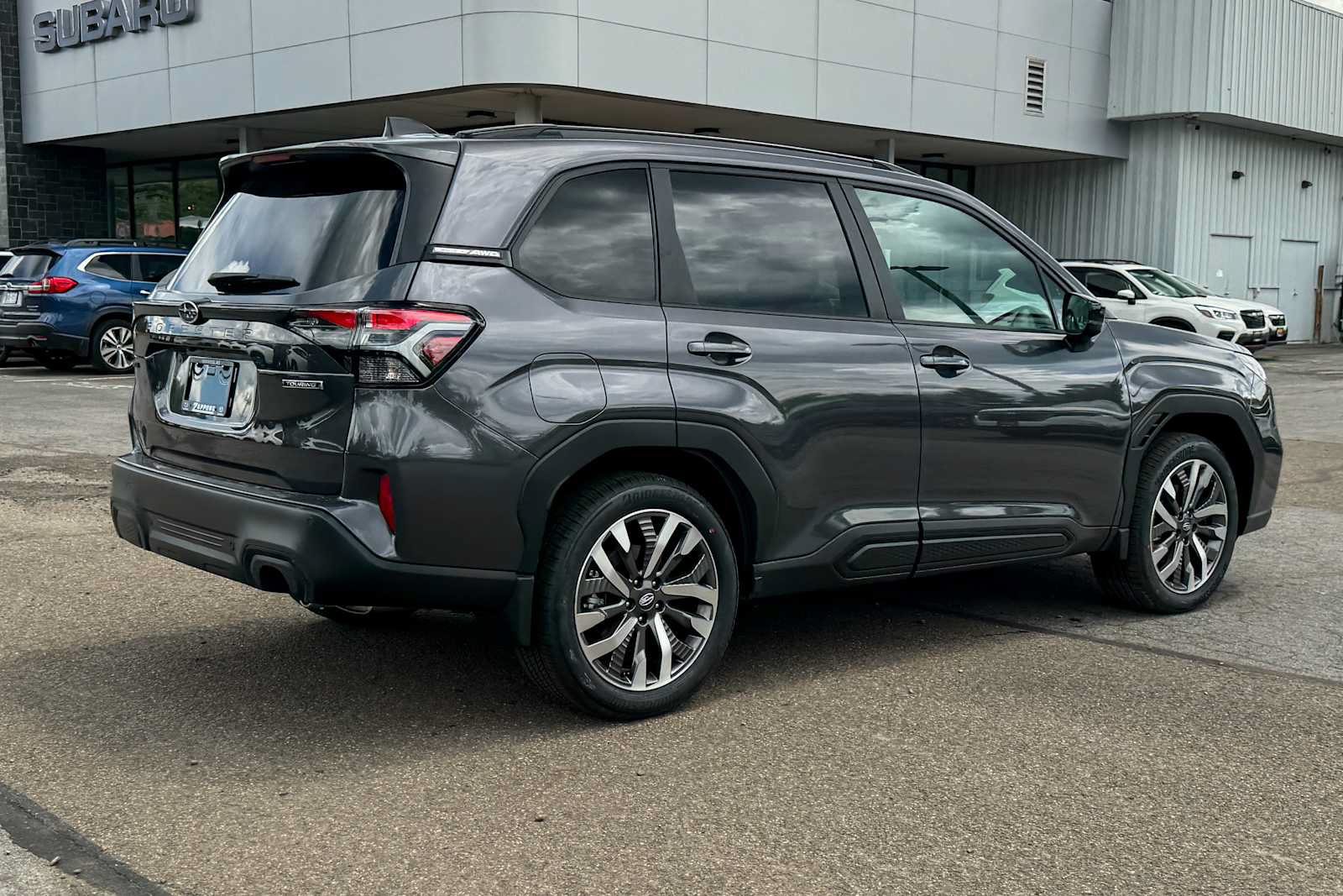 New 2026 Subaru Forester Touring AWD/4WD image 3