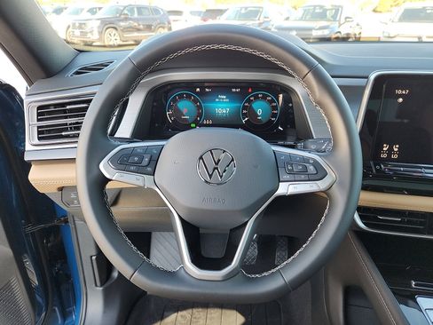 New 2026 Volkswagen Atlas Cross Sport SE image 16