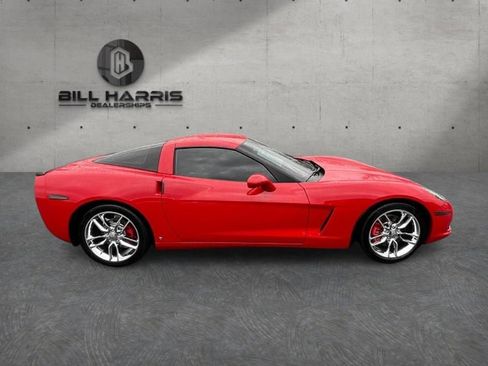 Used 2009 Chevrolet Corvette Coupe w/ Preferred Equipment Group RWD image 5