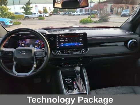 Used 2024 Chevrolet Colorado Z71 w/ Z71 Convenience Package 2 image 4