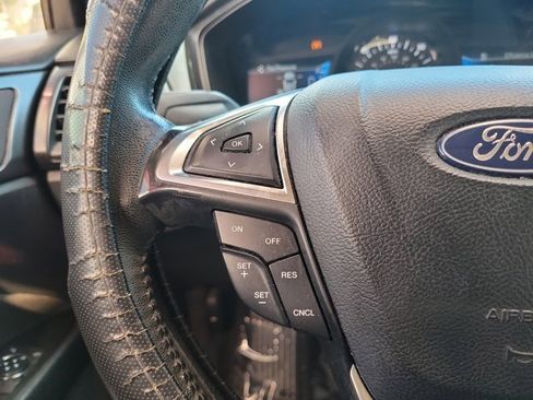 Used 2018 Ford Fusion SE w/ Equipment Group 601A image 13