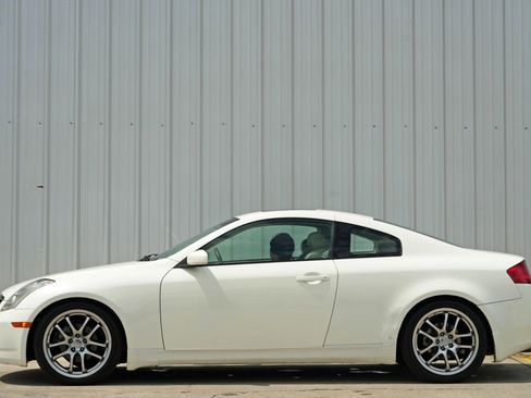 Used 2004 INFINITI G35 Coupe w/ Premium Pkg image 8