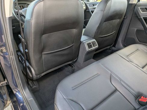 Used 2016 Volkswagen Golf Limited Edition FWD image 17