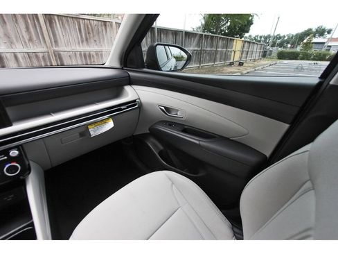 Certified 2026 Hyundai Tucson SEL Plus FWD image 11