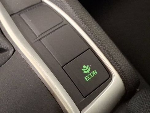 Used 2018 Honda Civic LX image 23