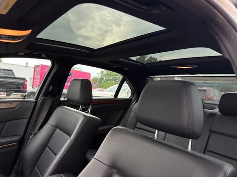 Used 2012 Mercedes-Benz E 350 4MATIC Sedan image 3