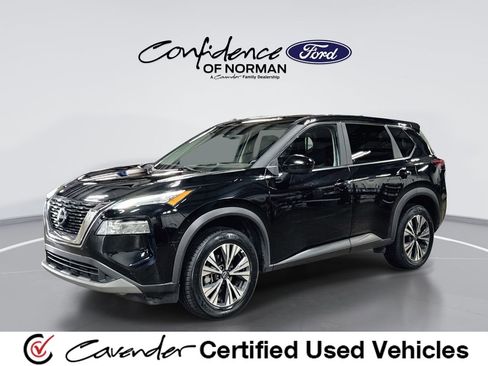 Used 2023 Nissan Rogue SV image 1