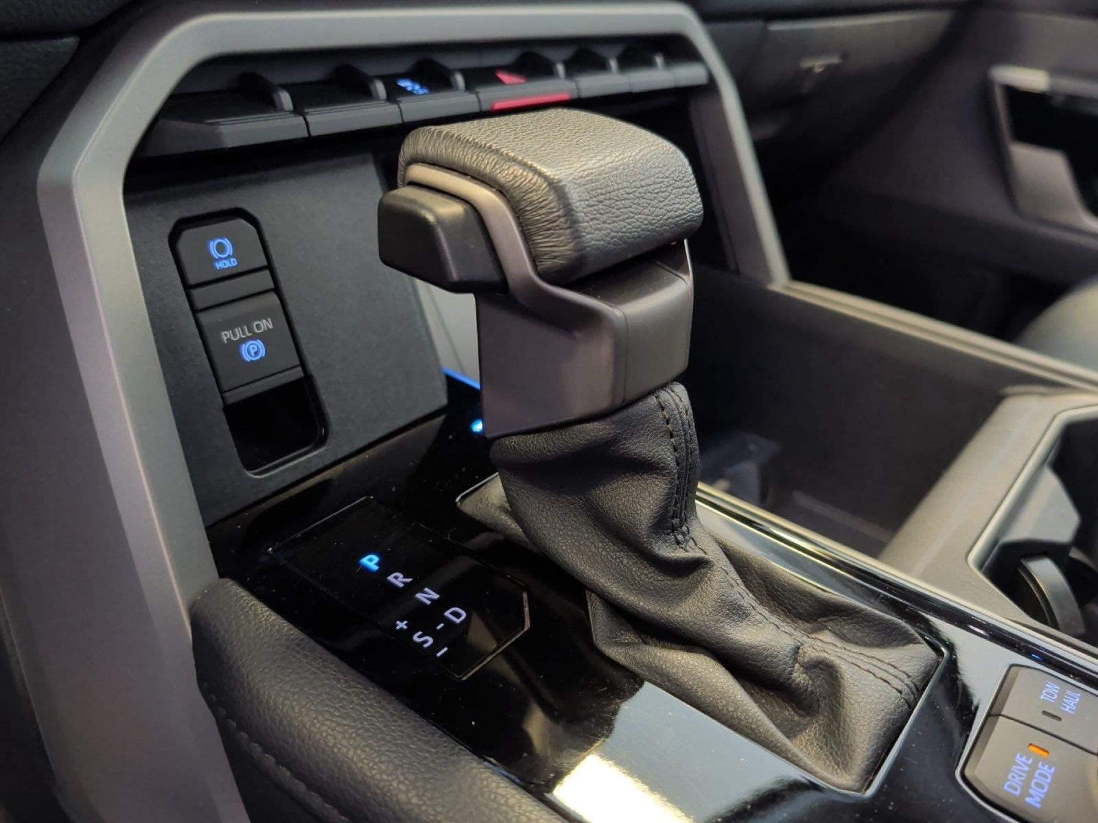 Used 2023 Toyota Tundra Limited w/ Power Package RWD image 28