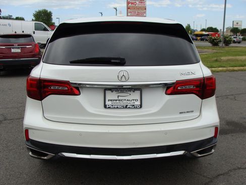 Used 2020 Acura MDX SH-AWD w/ Technology Package image 5