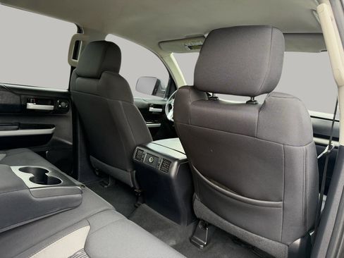 Used 2018 Toyota Tundra SR5 w/ SR5 Upgrade Package image 38