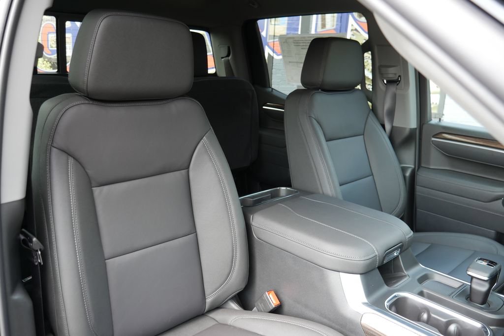 New 2026 Chevrolet Silverado 1500 RST w/ RST All Star Premium Package AWD/4WD image 12