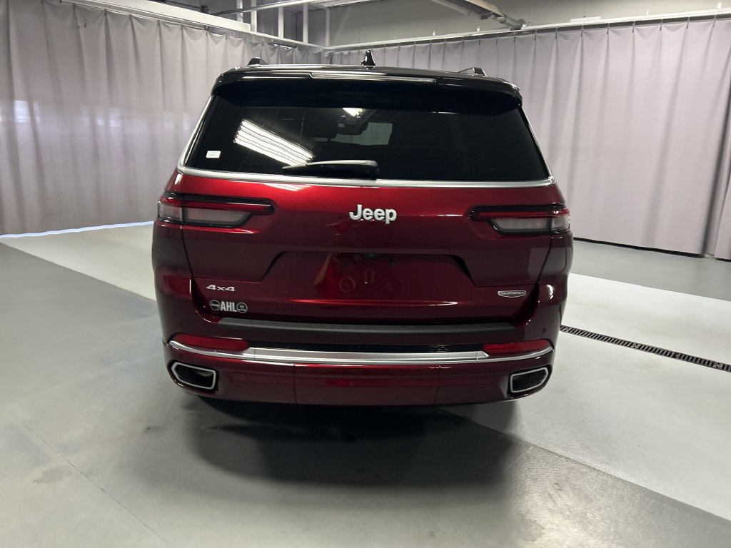 Used 2024 Jeep Grand Cherokee L Summit w/ Rear Seat Video Group I AWD/4WD image 6