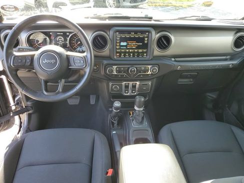 Used 2022 Jeep Wrangler Sport AWD/4WD image 22