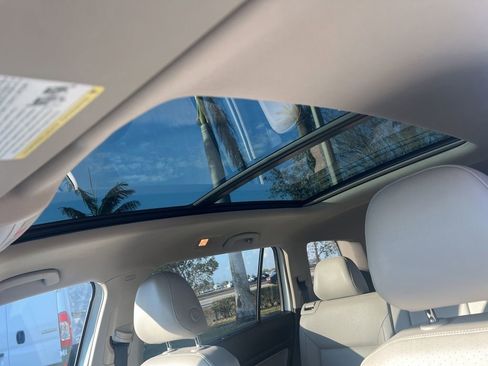 Used 2018 Volkswagen Atlas SEL image 58