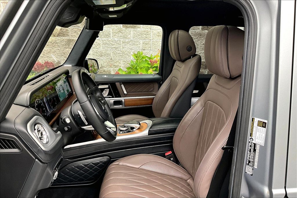 Used 2022 Mercedes-Benz G 550 image 27