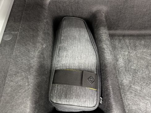 Used 2023 Rivian R1S Launch Edition AWD/4WD image 34