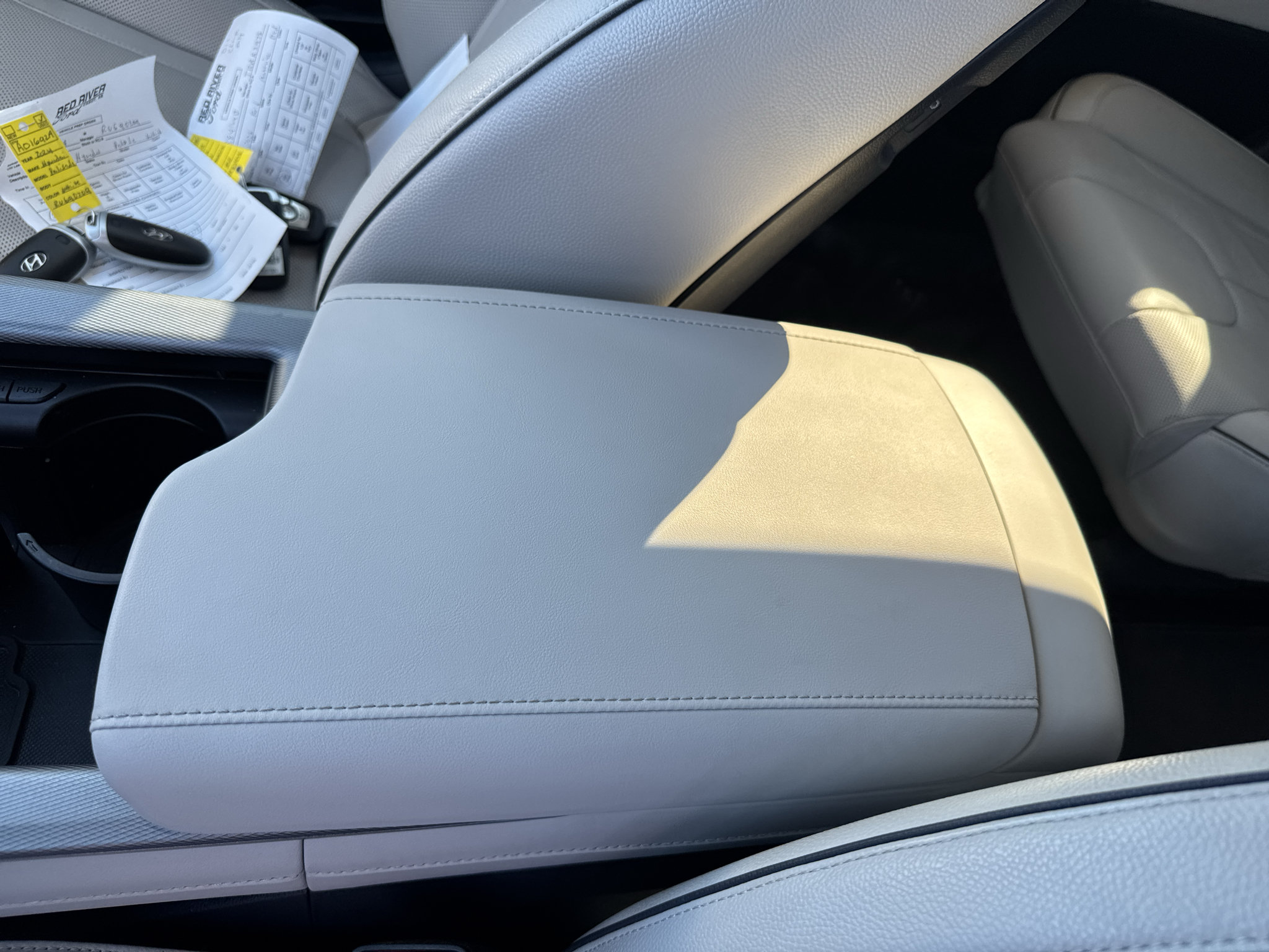 Used 2024 Hyundai Palisade Limited FWD image 14
