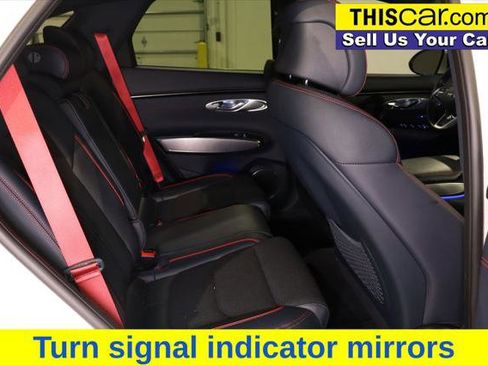 Used 2023 Genesis GV70 3.5T Sport image 23