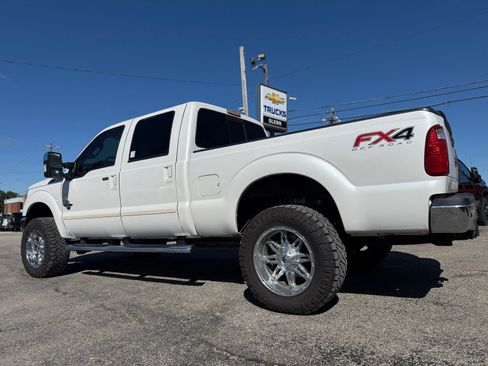Used 2015 Ford F250 Lariat w/ Lariat Ultimate Package AWD/4WD image 6