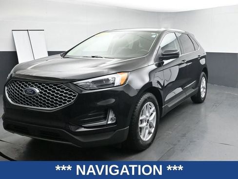 Certified 2023 Ford Edge SEL w/ Convenience Package AWD/4WD image 5