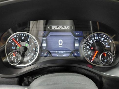 Certified 2019 RAM 1500 Big Horn AWD/4WD image 35
