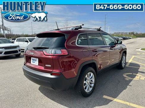 Used 2019 Jeep Cherokee Latitude w/ Cold Weather Group AWD/4WD image 23