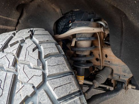 Used 2023 Chevrolet Silverado 1500 LTZ w/ LTZ Premium Package image 12