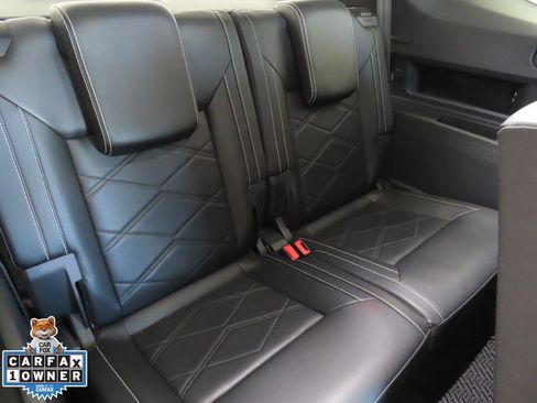 Used 2024 Volkswagen Atlas SE image 25