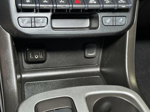 Used 2019 Chevrolet Colorado ZR2 AWD/4WD image 40