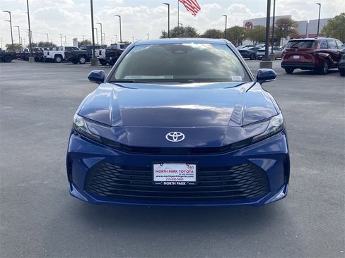 New 2026 Toyota Camry LE image 2