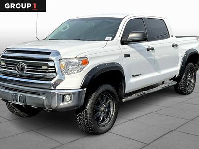 Used 2016 Toyota Tundra SR5 w/ SR5 Upgrade Package