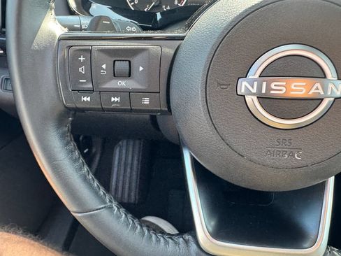Used 2022 Nissan Pathfinder SV w/ SV Premium Package AWD/4WD image 21