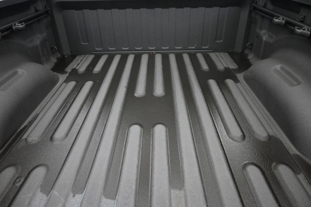 Used 2025 RAM 1500 Big Horn AWD/4WD image 11