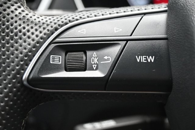 Used 2022 Audi SQ5 Premium Plus AWD/4WD image 24