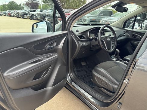 Used 2018 Buick Encore Preferred FWD image 10
