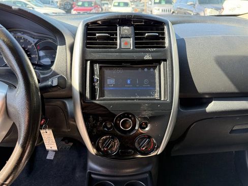 Used 2015 Nissan Versa Note SV image 14