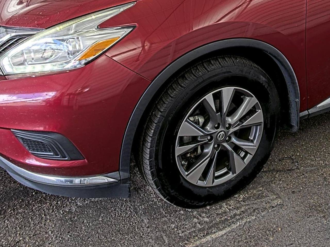 Used 2016 Nissan Murano S FWD image 13