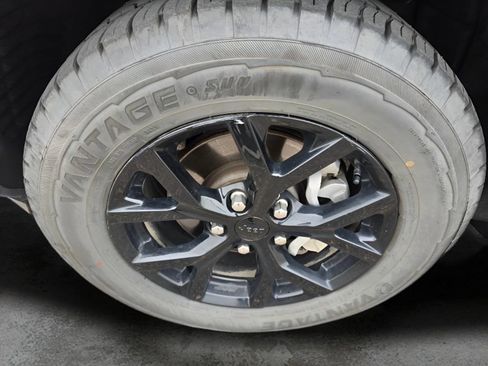 Used 2024 Jeep Grand Cherokee Altitude AWD/4WD image 30
