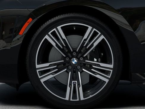 New 2026 BMW 760i xDrive w/ Executive Package image 7