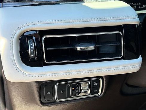 Used 2020 Lincoln Aviator Black Label w/ Dynamic Handling Package AWD/4WD image 36