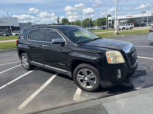 Used 2015 GMC Terrain SLE w/ Chrome Edition FWD image 24